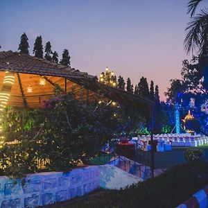 Pushp Vatika Resort & Lawns
